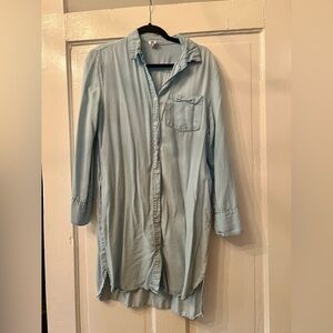 Flawless Chambray Denim button down shirt dress size small